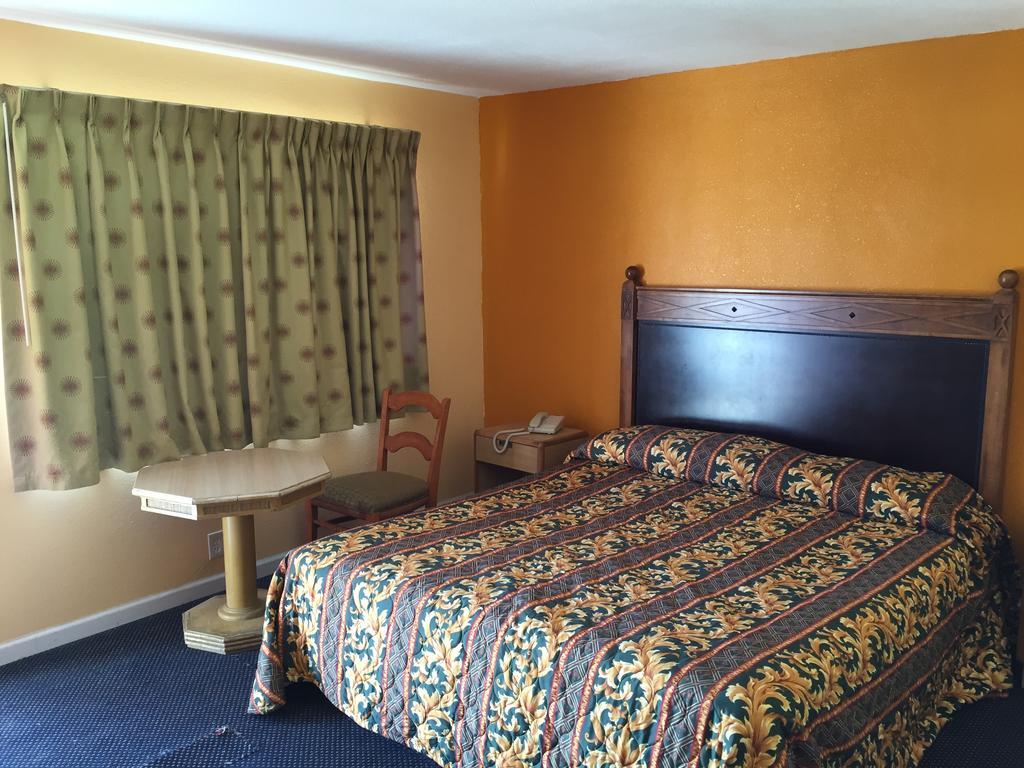 Western Sands Motel Індіо Екстер'єр фото